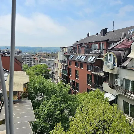 شقة Opera - Classy - Center Of Town - 2 Bedroom فارنا